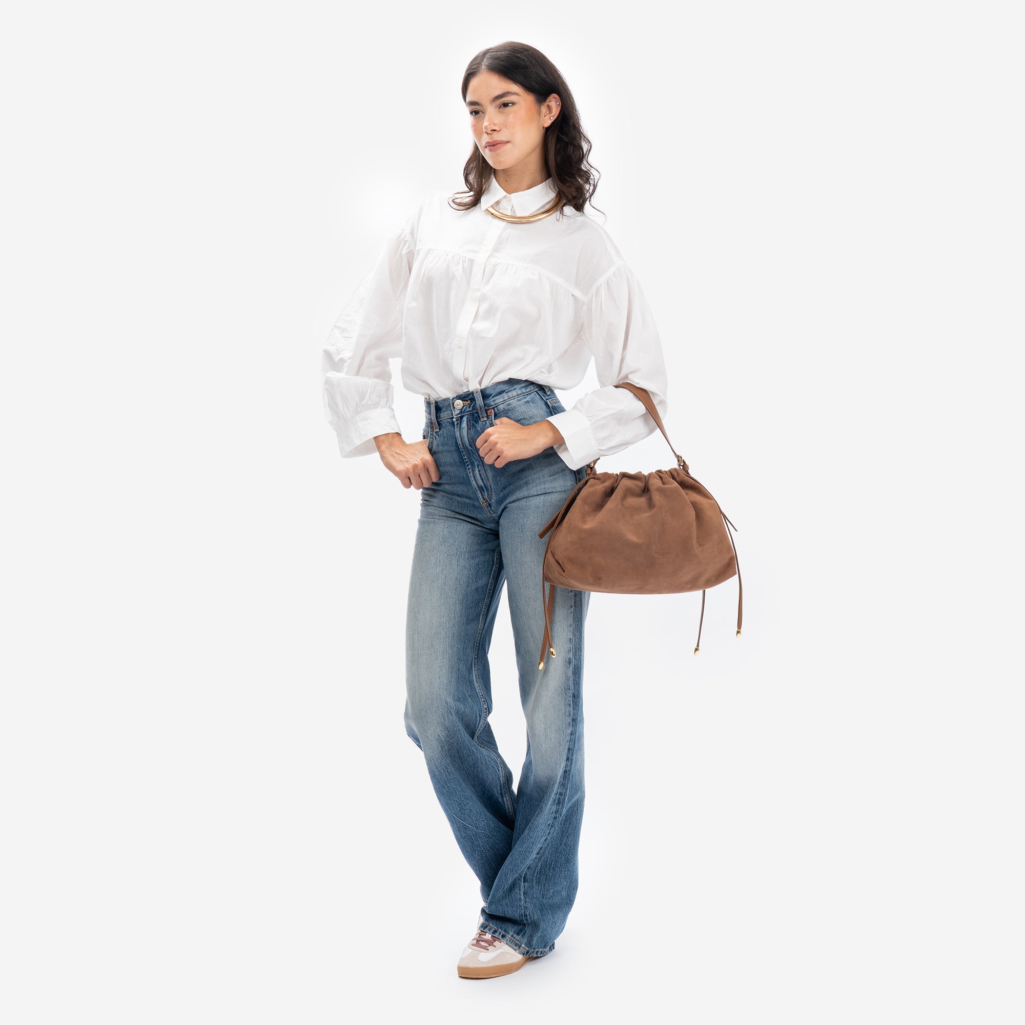 DELIA SCAMOSCIATA CUOIO