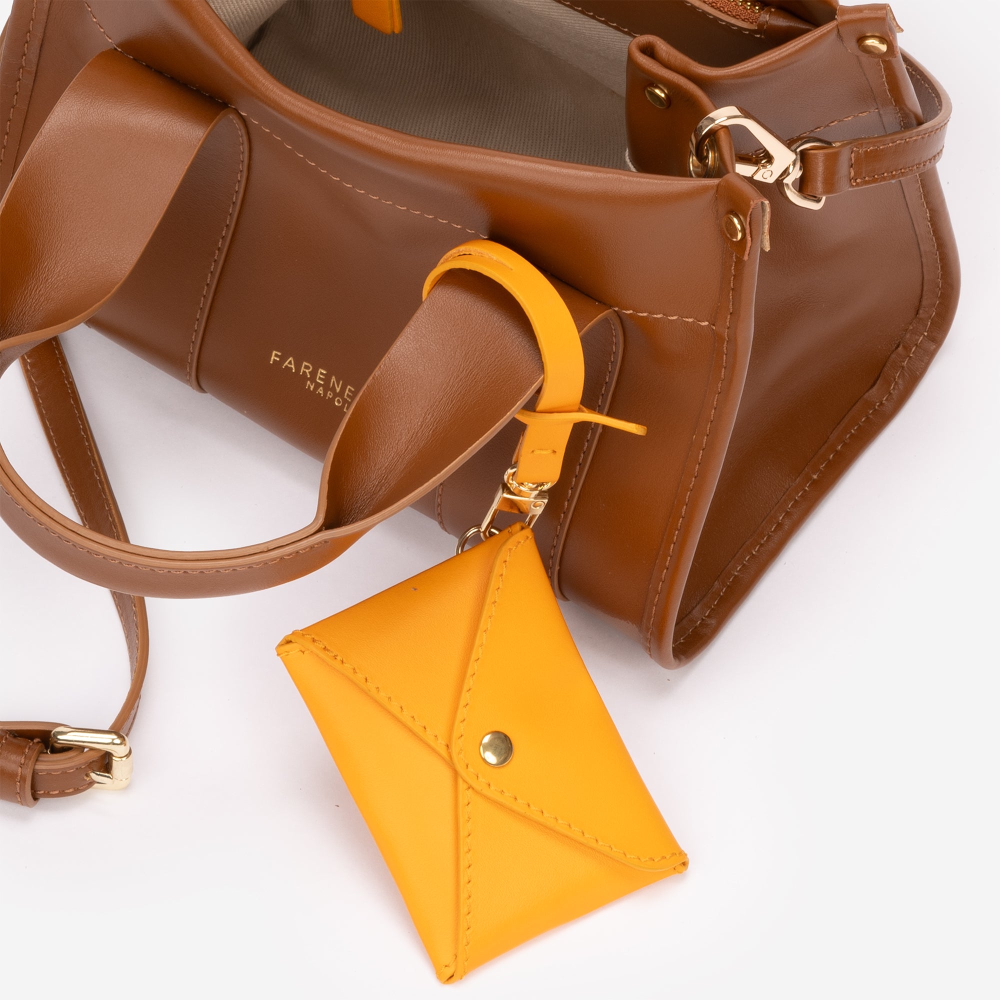 PERSEIDE MINI LEATHER