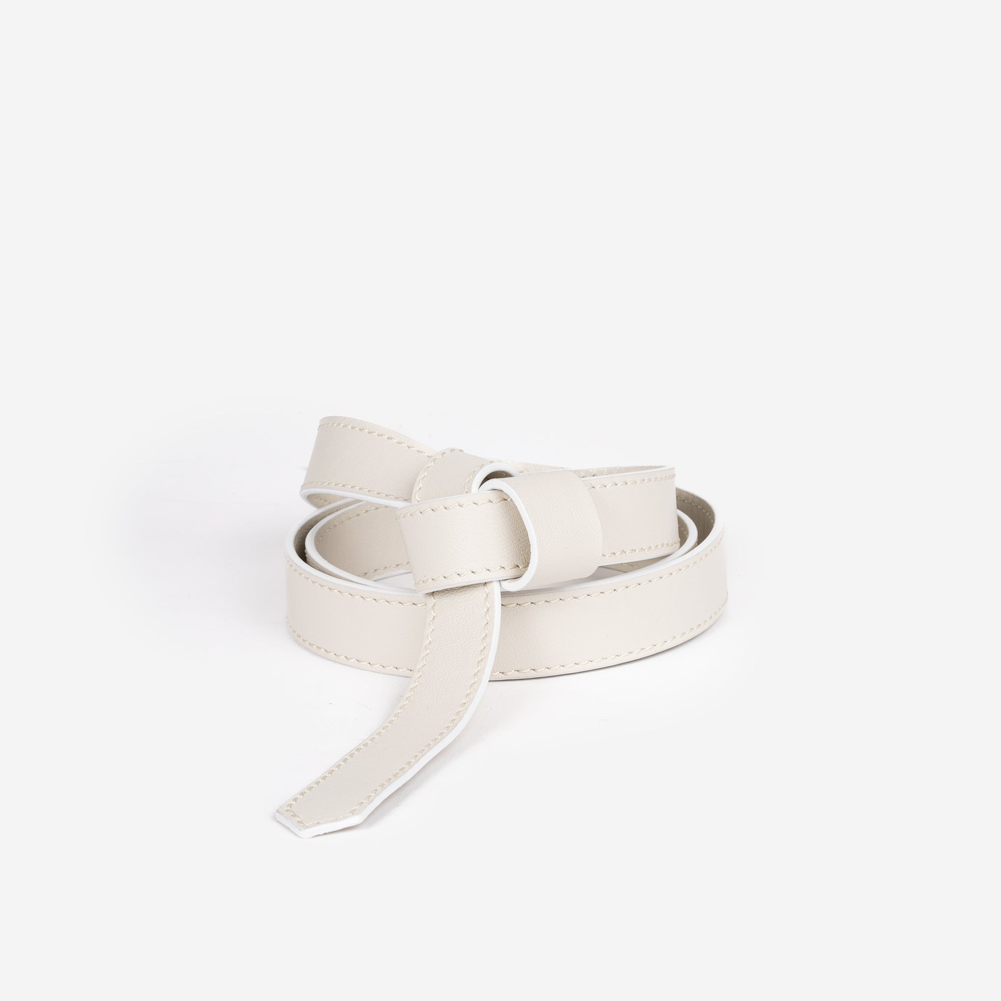 CINTURA CON NODO CREMA