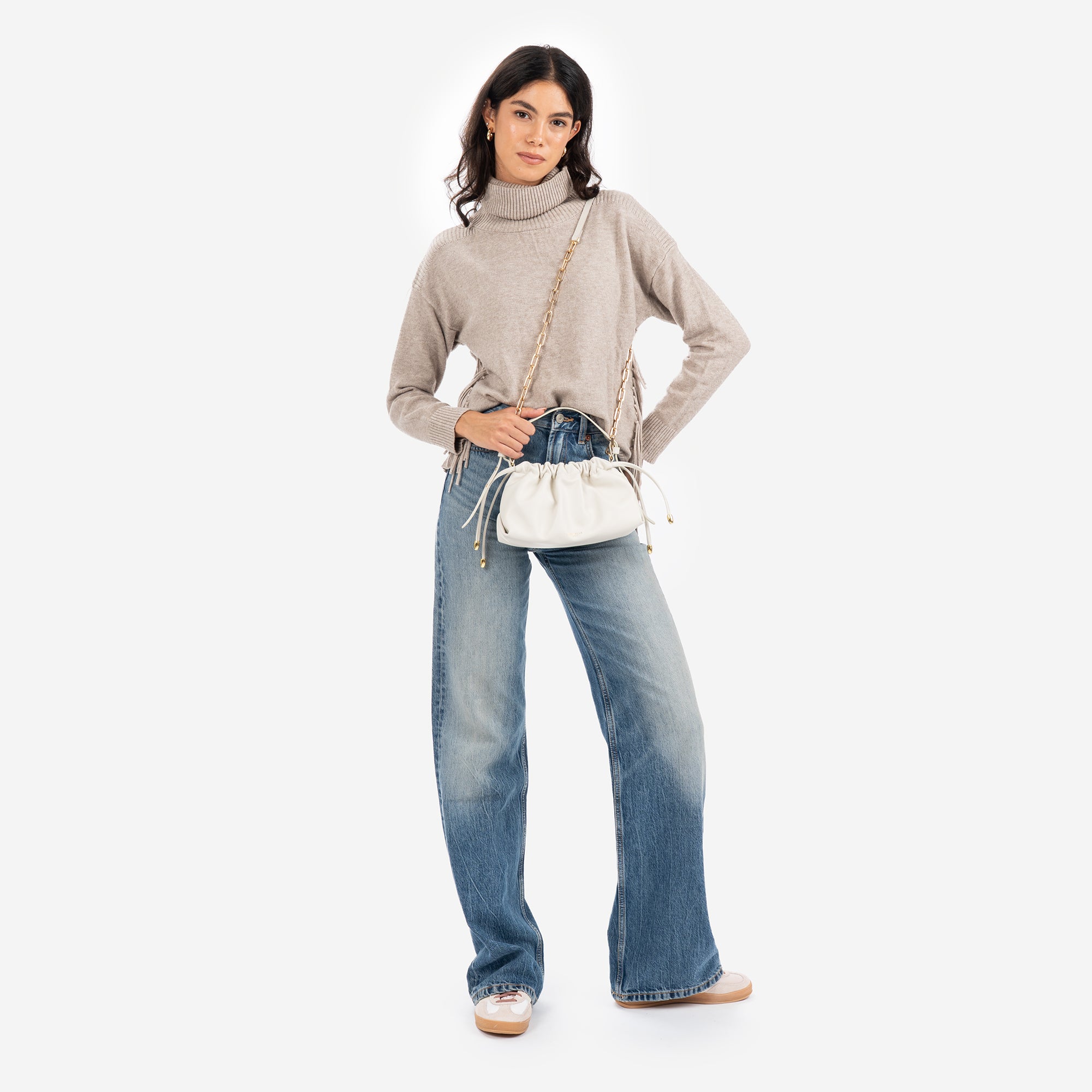 DELIA MINI CREMA