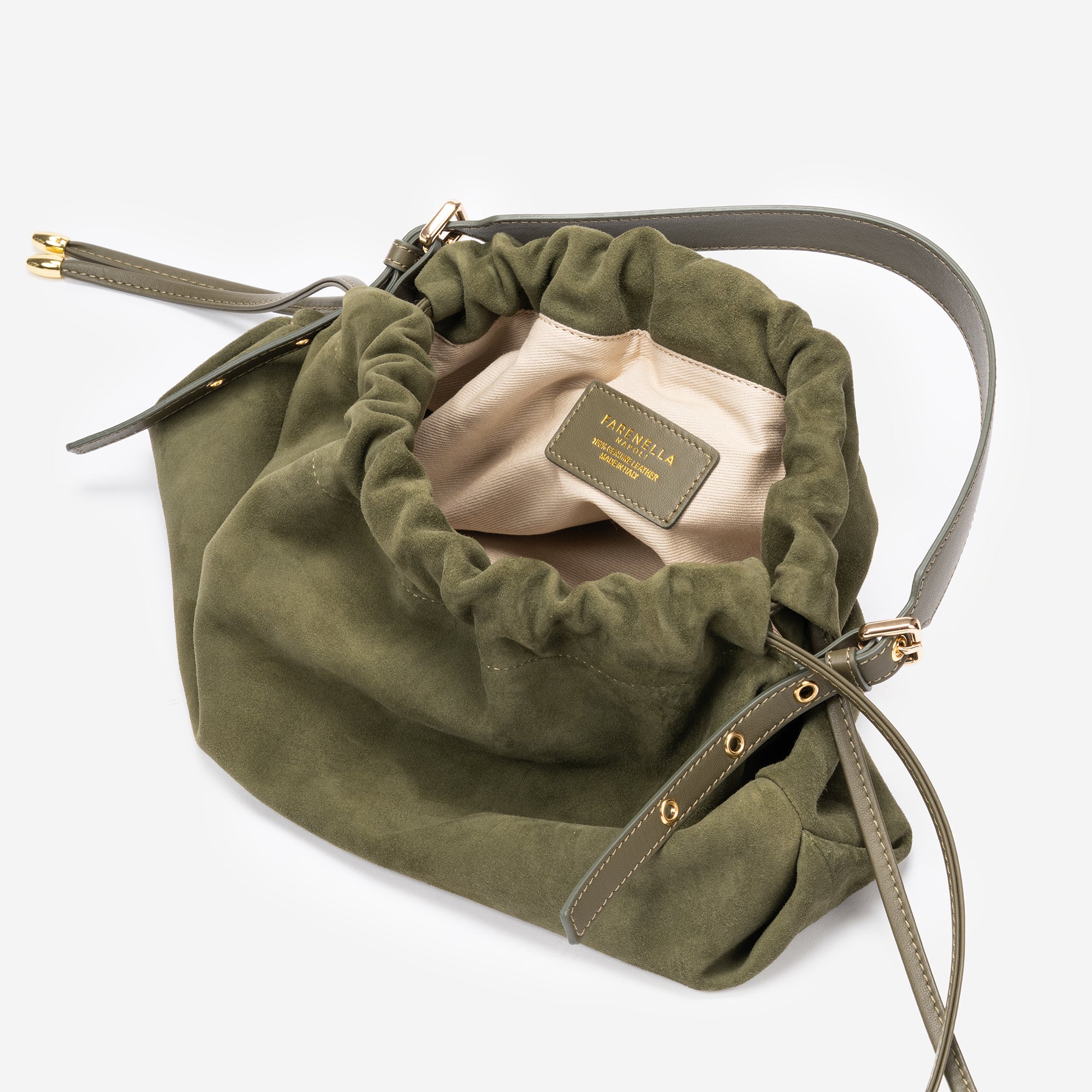 DELIA SCAMOSCIATA OLIVA