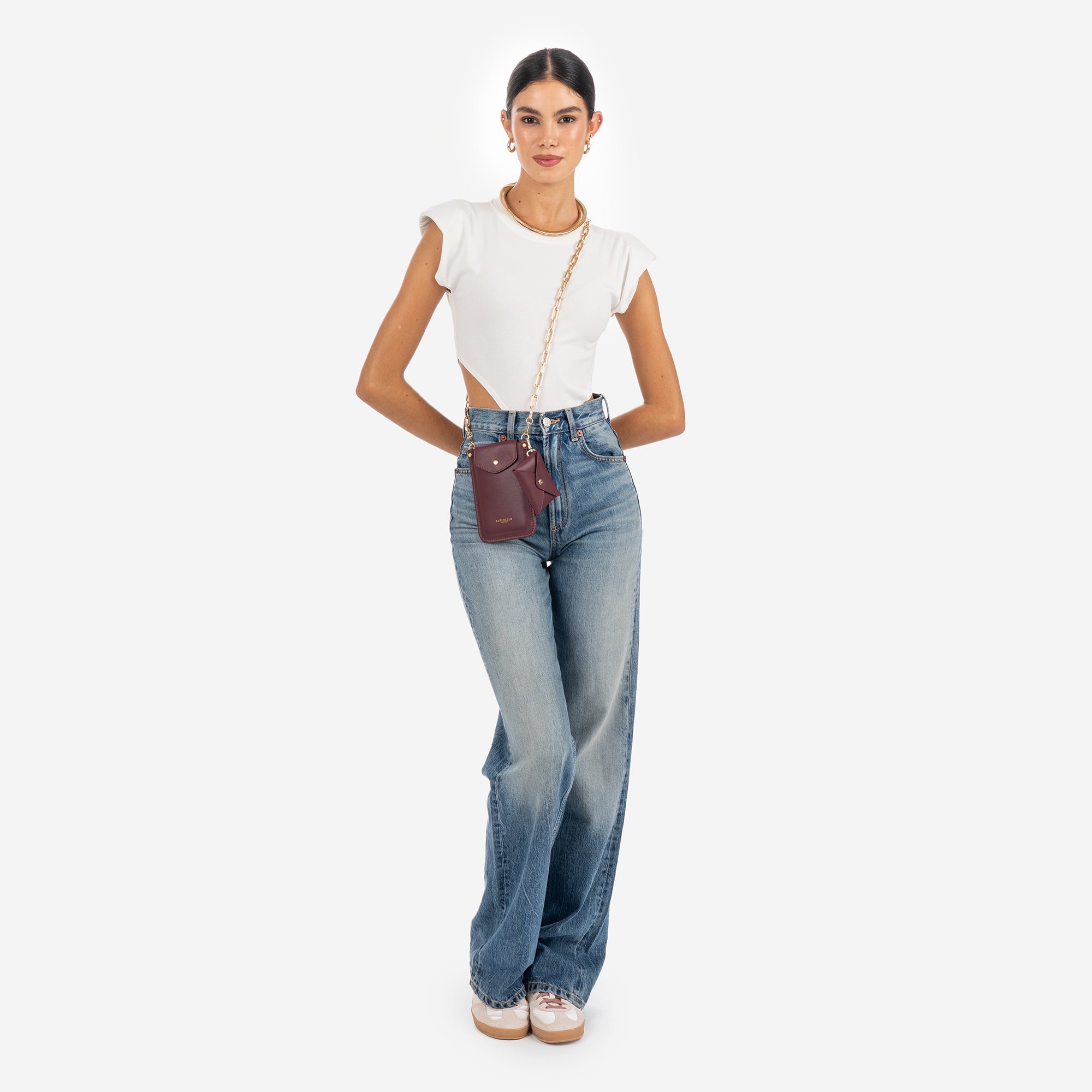 PORTACELLULARE CON PATTA BORDEAUX